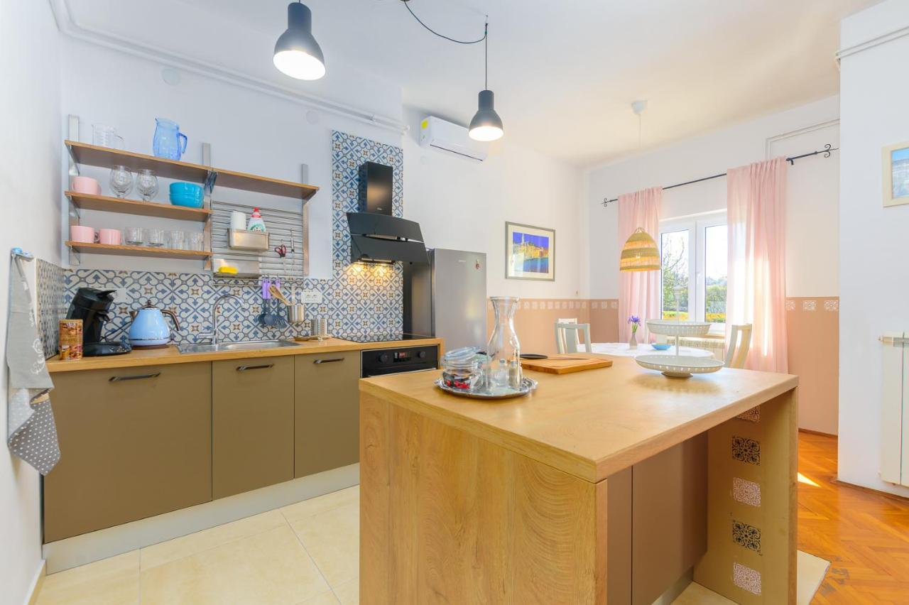 Apartment Macan, Beautiful Green Oasis Pola Esterno foto