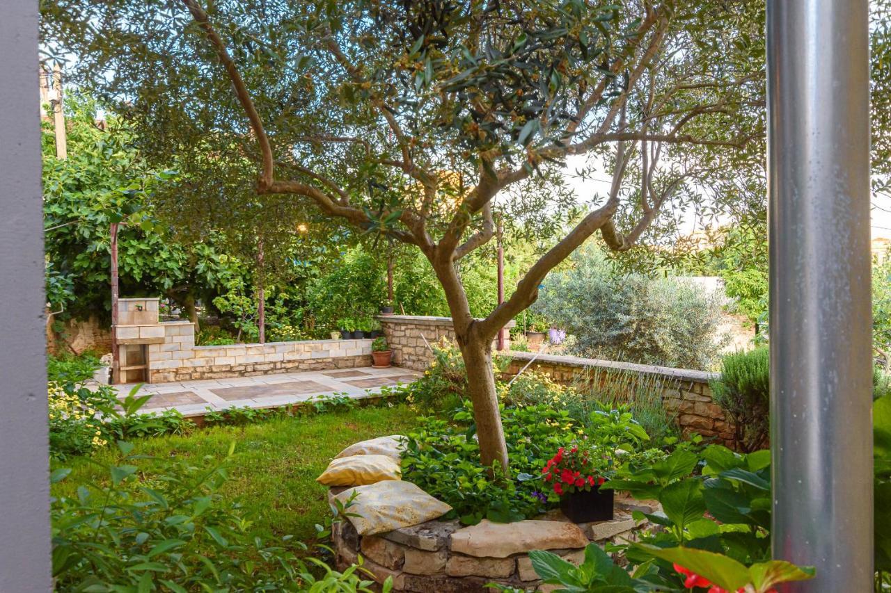 Apartment Macan, Beautiful Green Oasis Pola Esterno foto